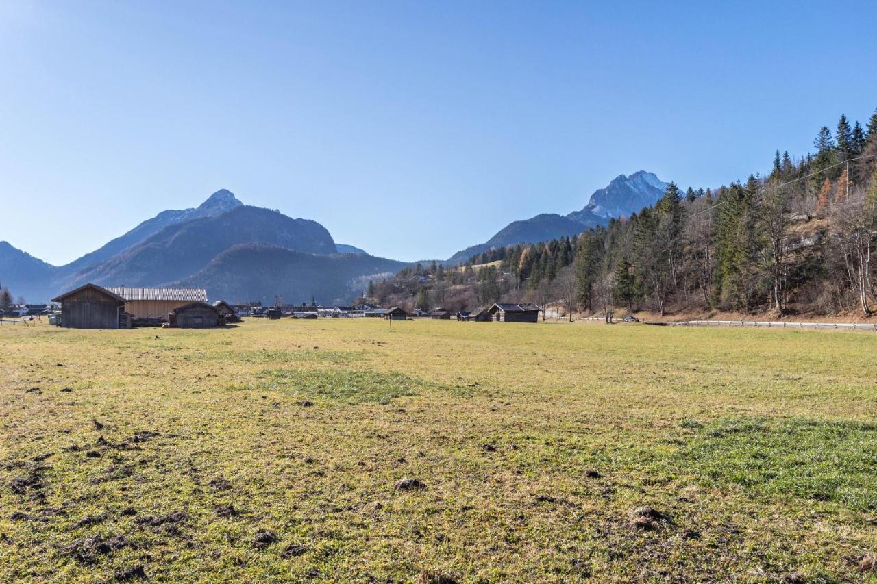 Ferienwohnung Bergkristall Mittenwald Dış mekan fotoğraf