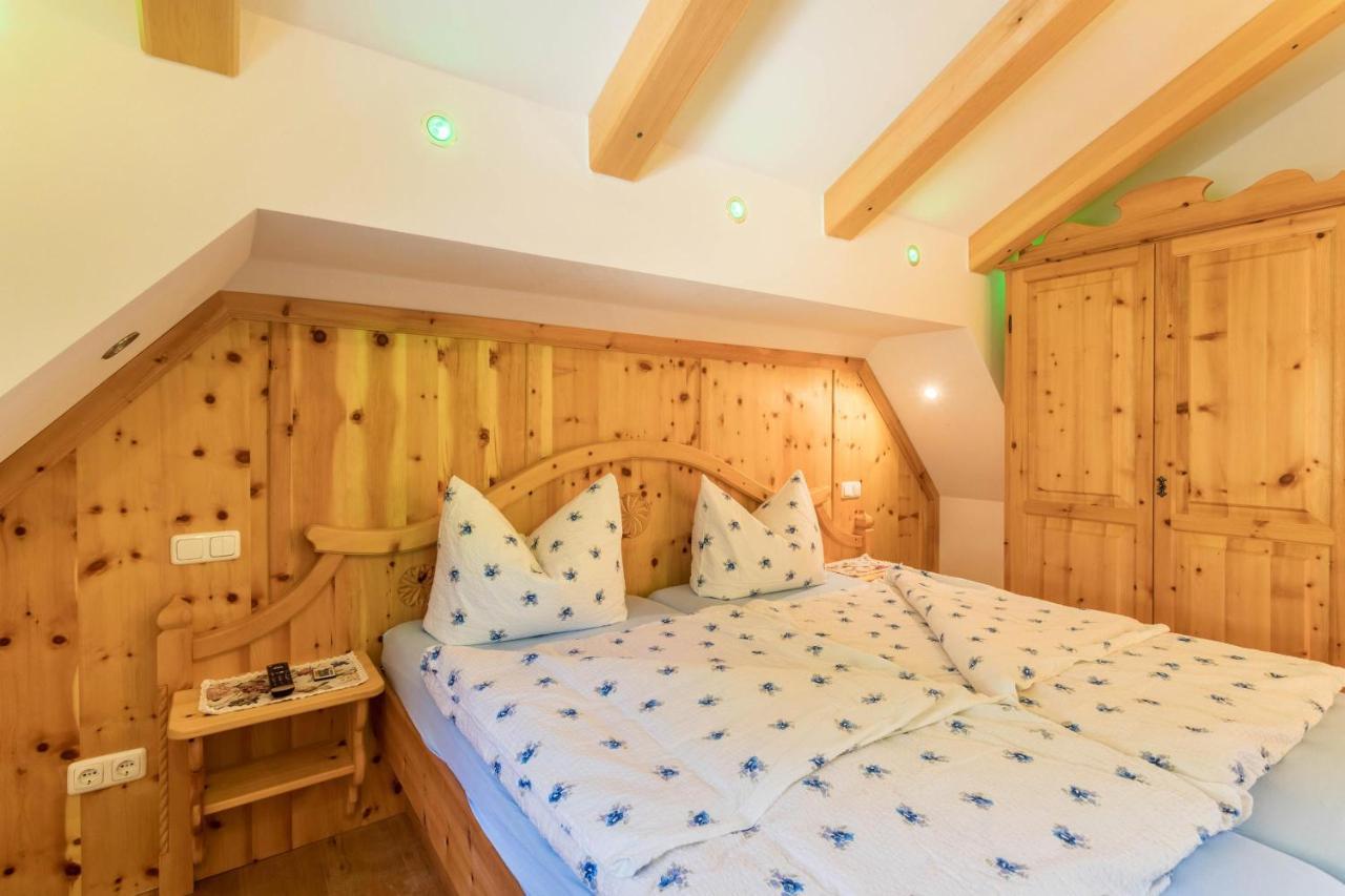 Ferienwohnung Bergkristall Mittenwald Dış mekan fotoğraf